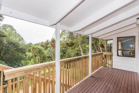 Photo of property in 704 South Titirangi Road, Titirangi, Auckland, 0604