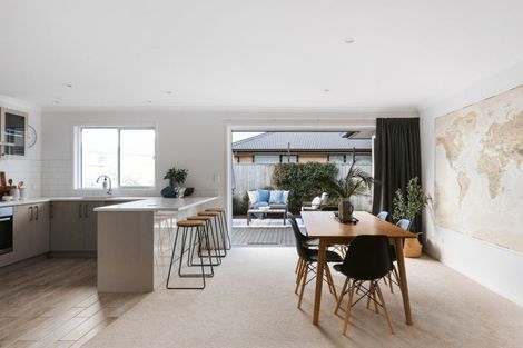 Photo of property in 56 Te Kio Crescent, Papamoa Beach, Papamoa, 3118