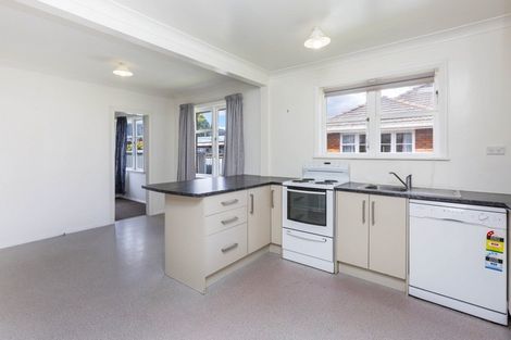 Photo of property in 2 Hazel Street, Ebdentown, Upper Hutt, 5018