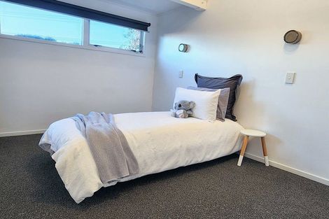 Photo of property in 98a Karewa Parade, Papamoa Beach, Papamoa, 3118