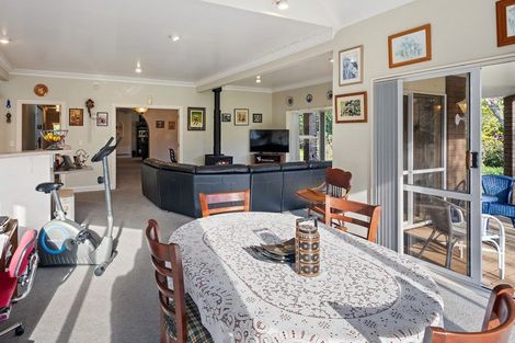 Photo of property in 2 Sunglo Terrace, Otaki, 5512