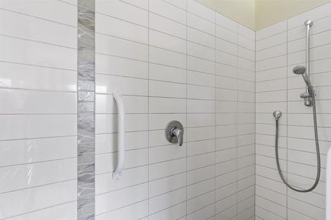 Photo of property in 8 Donelle Place, Te Puke, 3119