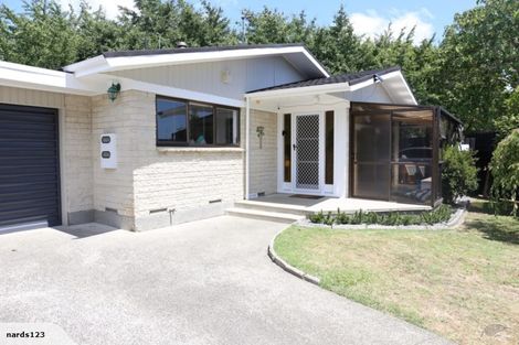 Photo of property in 2/4 Lionel Sharp Place, Pukekohe, 2120