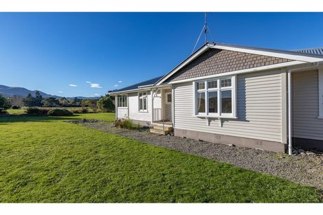 Photo of property in 4 Queen Street, Oxford, 7430