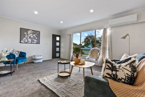 Photo of property in 2/50 Jellicoe Road, Manurewa, Auckland, 2102