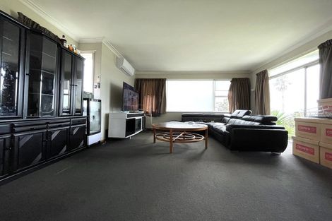 Photo of property in 12 Lewis Road, Pakuranga, Auckland, 2010