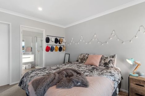 Photo of property in 3 Tamapahore Boulevard, Papamoa Beach, Papamoa, 3118