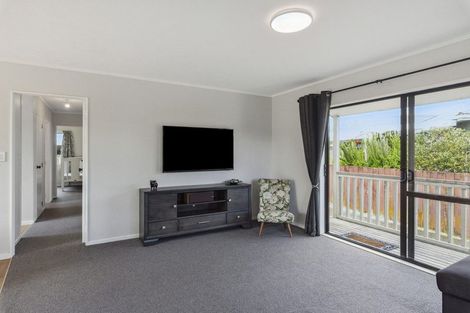 Photo of property in 5 Palmer Court, Paraparaumu, 5032