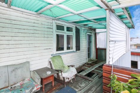 Photo of property in 35 Huia Avenue, Forest Lake, Hamilton, 3200