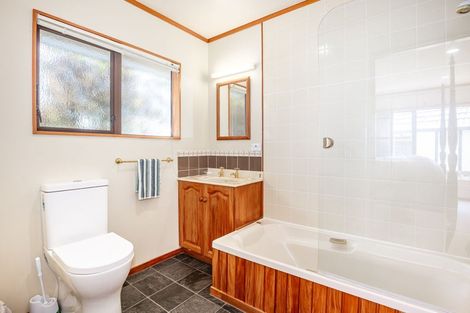 Photo of property in 45 Moana Road, Plimmerton, Porirua, 5026