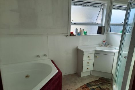 Photo of property in 34 Balmoral Street, Levin, 5510