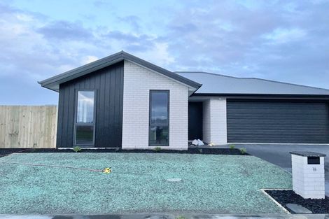 Photo of property in 16 Songpa Street, Halswell, Christchurch, 8025