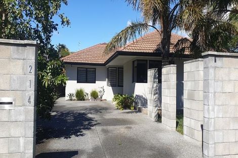 Photo of property in 214a Valley Road, Mount Maunganui, 3116