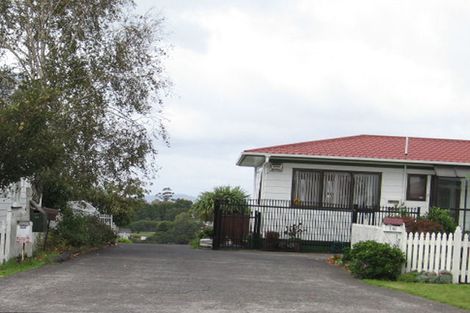 Photo of property in 1/141 Colwill Road, Massey, Auckland, 0614