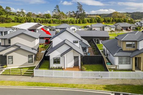 Photo of property in 4 Magnolia Lane, Kaukapakapa, Helensville, 0875