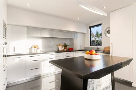 Photo of property in 1/58 The Parade, Bucklands Beach, Auckland, 2012
