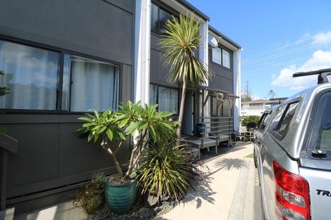 Photo of property in 27/1 Centennial Drive, Whitianga, 3510