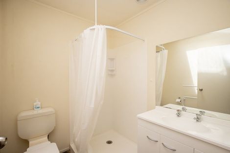 Photo of property in 50 Darlington Street, Ngatea, 3503