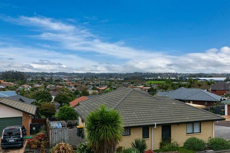 Photo of property in 33 Gala Place, Henderson, Auckland, 0612