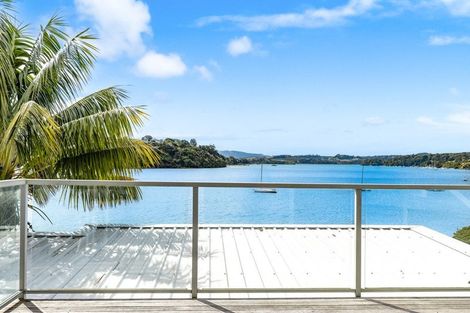 Photo of property in 1184 Sandspit Road, Sandspit, Warkworth, 0982