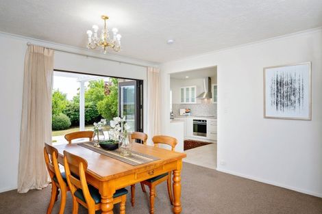 Photo of property in 41 Duart Road, Havelock North, 4130