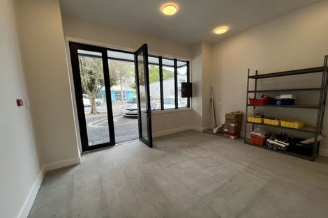 Photo of property in 117 The Parade, Island Bay, Wellington, 6023