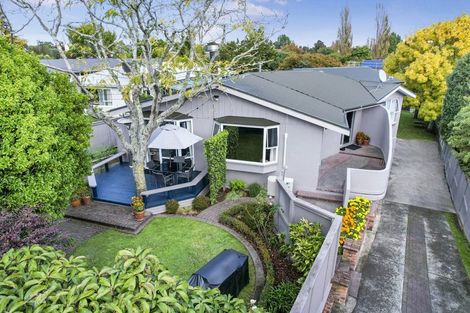 Photo of property in 17 Queenwood Avenue, Queenwood, Hamilton, 3210