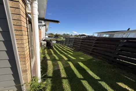 Photo of property in 10 Browning Crescent, Owhata, Rotorua, 3010