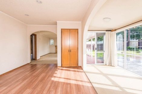 Photo of property in 1/170 Titirangi Road, New Lynn, Auckland, 0600