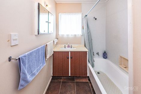 Photo of property in 5 Avon Place, Springvale, Whanganui, 4501