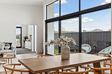 Photo of property in 10 Burkett Street, Marshland, Christchurch, 8051