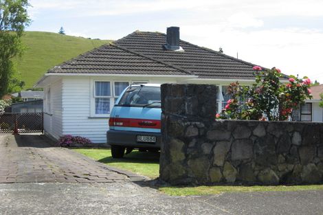 Photo of property in 65 Miller Road, Mangere Bridge, Auckland, 2022