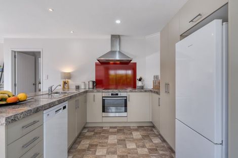 Photo of property in 46e Percy Road, Papamoa Beach, Papamoa, 3118