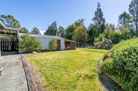 Photo of property in 48 Westmere Place, Manapouri, 9679