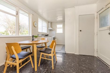 Photo of property in 80 Lipscombe Crescent, Havelock North, 4130