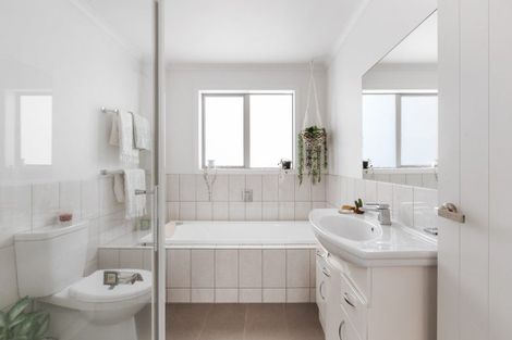 Photo of property in 822a Papamoa Beach Road, Papamoa Beach, Papamoa, 3118