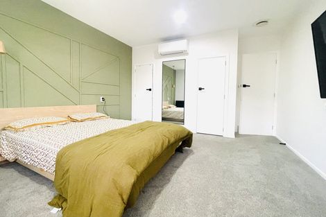 Photo of property in 5 Freshney Place, Hillpark, Auckland, 2102