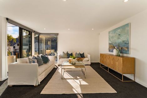 Photo of property in 1/58 The Parade, Bucklands Beach, Auckland, 2012