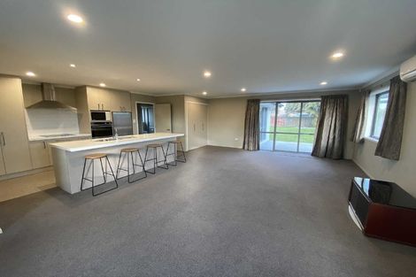 Photo of property in 5 Royalist Avenue, North New Brighton, Christchurch, 8083
