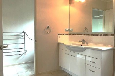 Photo of property in 8 Kilountain Place, Kerikeri, 0230