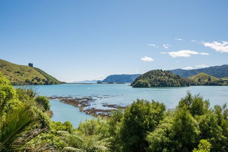 Photo of property in 580 Cable Bay Road, Cable Bay, Nelson, 7071