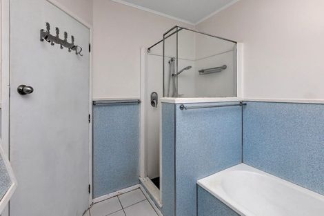 Photo of property in 114 Old Onerahi Road, Onerahi, Whangarei, 0110