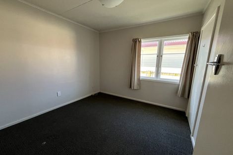 Photo of property in 4 Kauri Street, Taradale, Napier, 4112