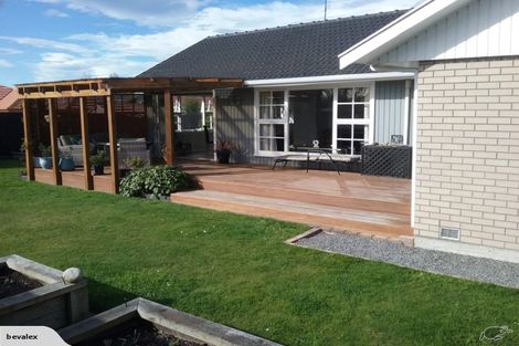 Photo of property in 9 Aztec Place, Redwood, Christchurch, 8051