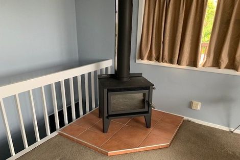 Photo of property in 16 Acacia Road, Torbay, Auckland, 0632