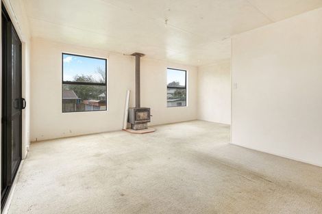 Photo of property in 42a Lindsay Crescent, Nawton, Hamilton, 3200