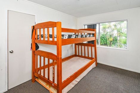 Photo of property in 37 Secretariat Place, Randwick Park, Auckland, 2105
