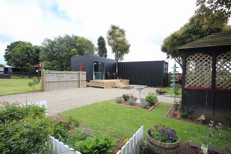 Photo of property in 70 Ackworth Road, Lepperton, New Plymouth, 4373