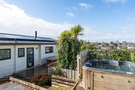 Photo of property in 28 Pringle Place, Nawton, Hamilton, 3200