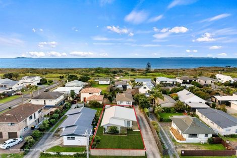 Photo of property in 283 Dickson Road, Papamoa Beach, Papamoa, 3118